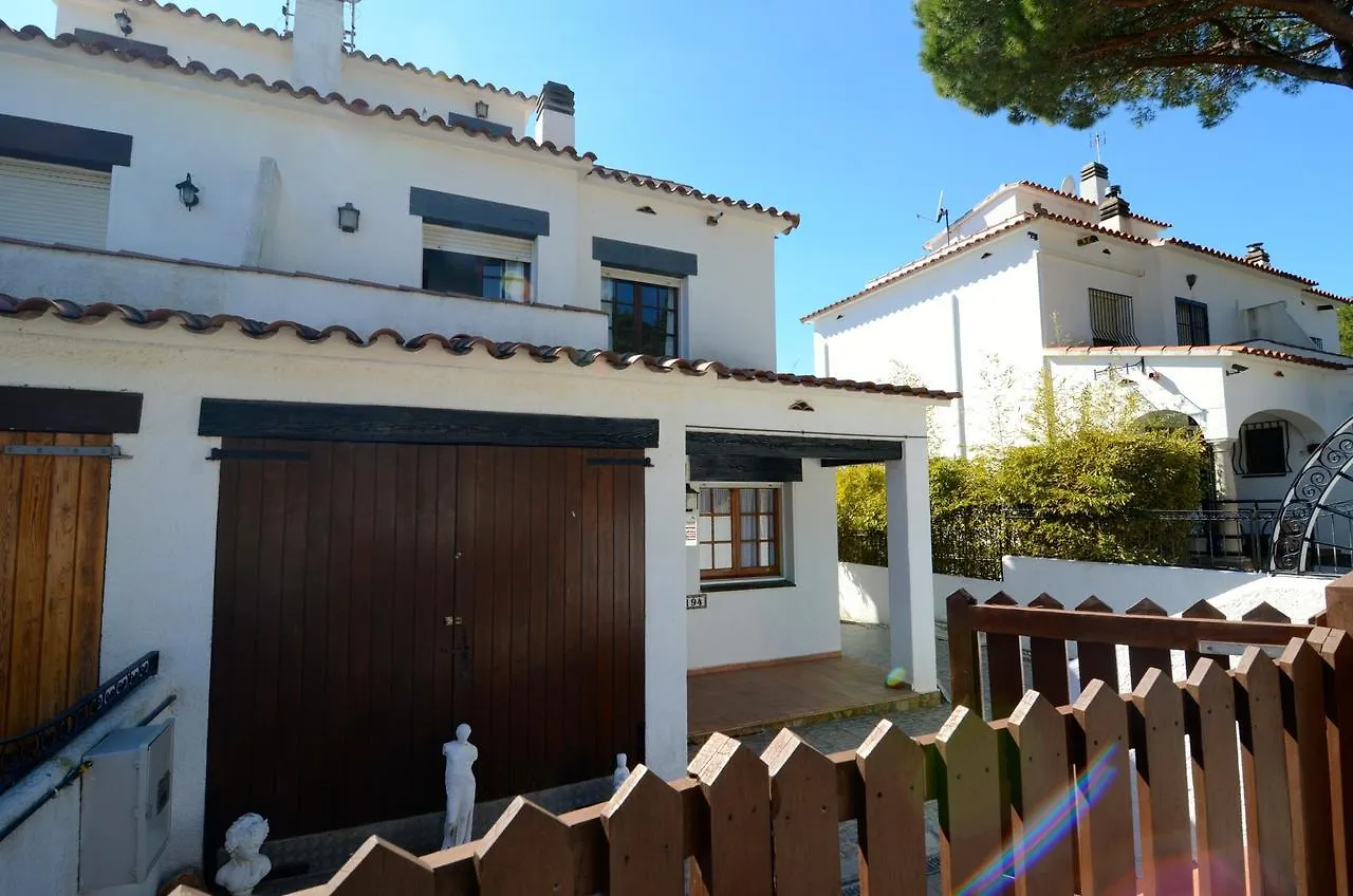 Villa Avinguda Montgo à L' Escala